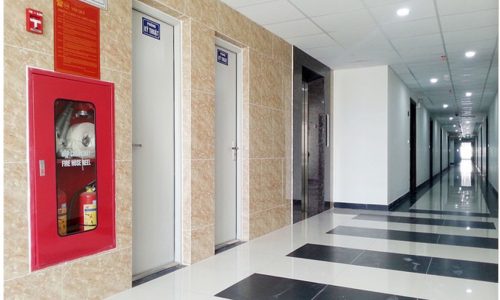 Bán nhà mặt tiền ngõ 1150 đường láng